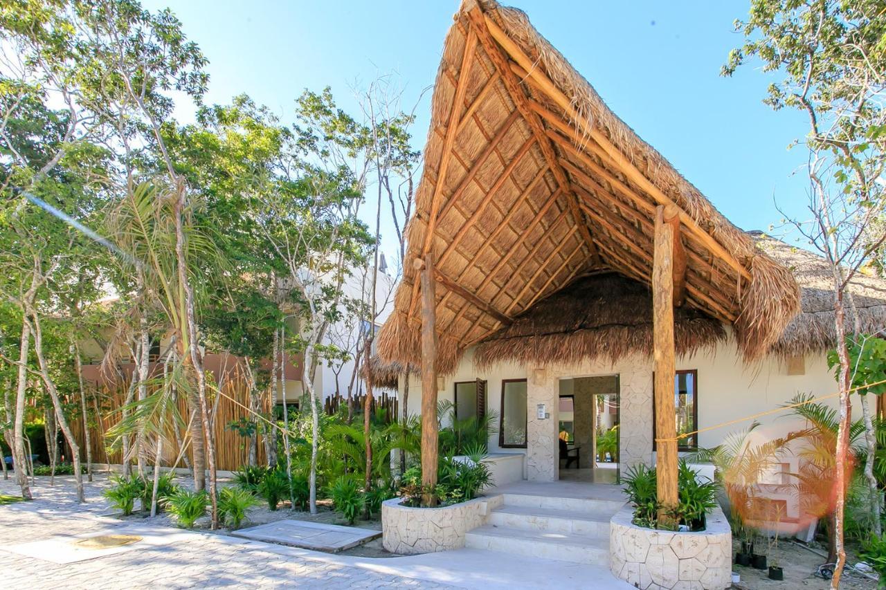 Condo Complex With An Alluring Pool & Tropical Vibes By Stella Rentals! Tulum Exterior foto